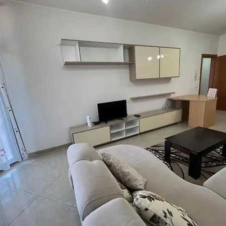 James Apartment