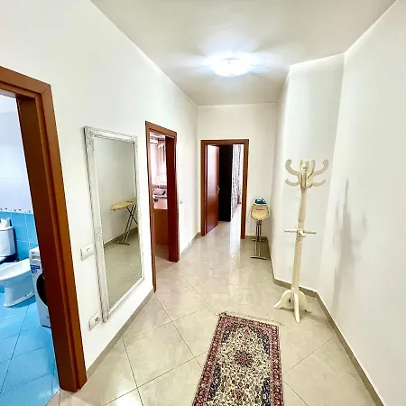 Appartamento James Apartment